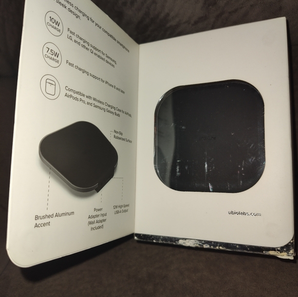 UbioLabs 2in1 Qi Wireless 15 -Watt Charging Pad AWC1092 - Picture 7 of 9
